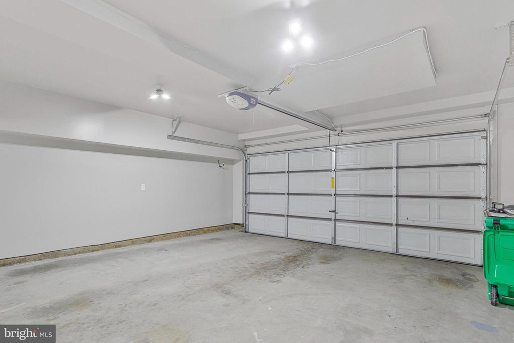 128 Albany Pl