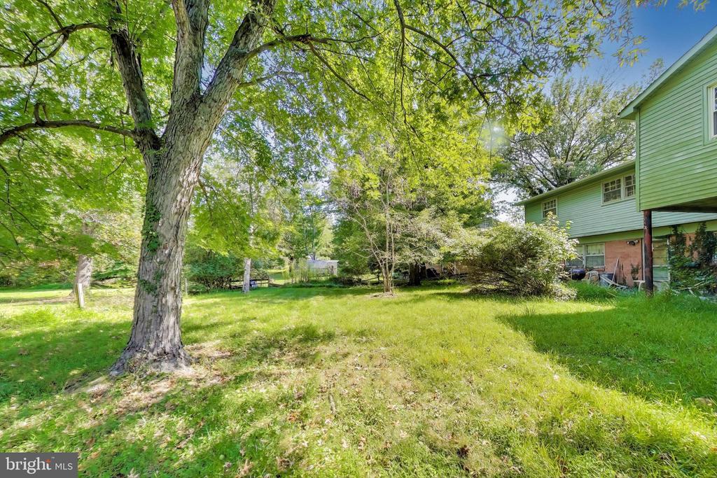 4210 CARRIAGE DRIVE