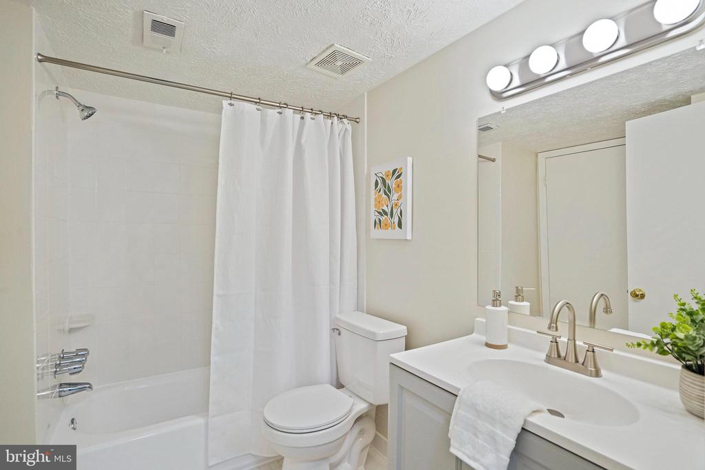 7712 HANOVER PARKWAY 104