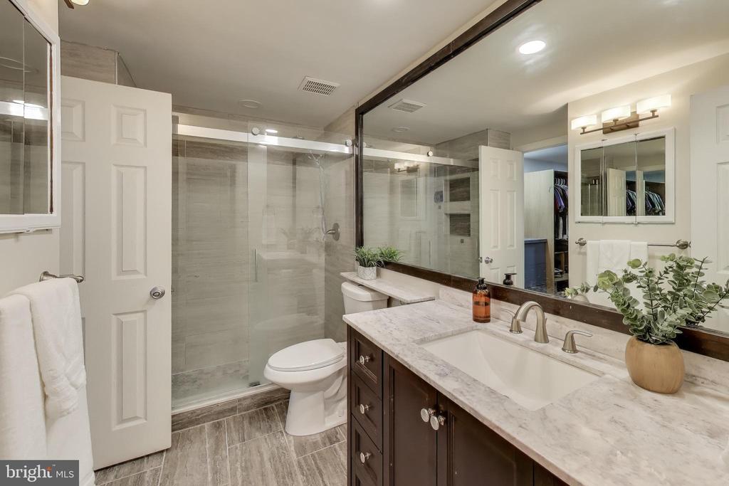 15510 PEACH WALKER DRIVE