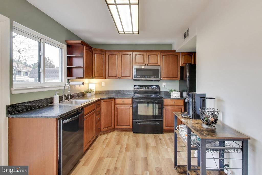 15510 PEACH WALKER DRIVE