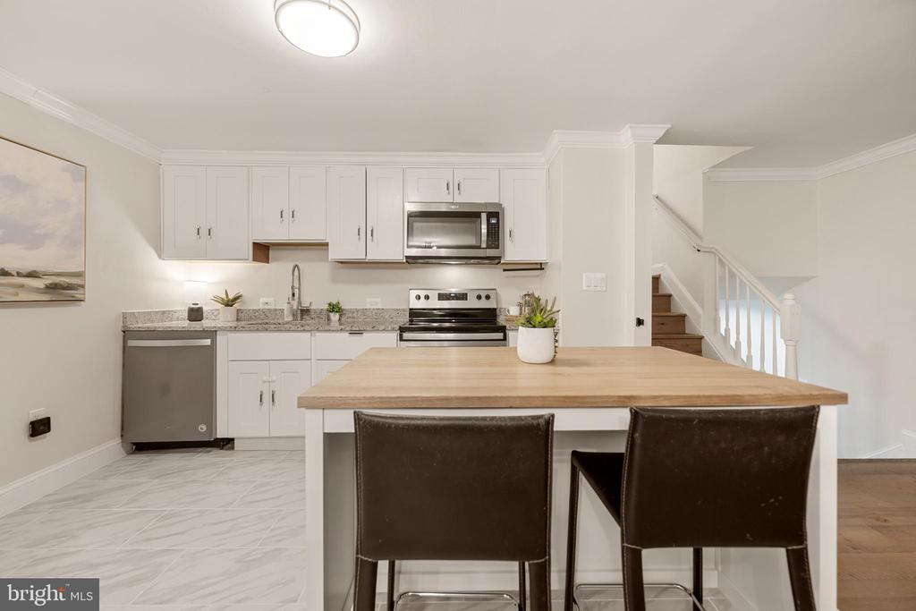 3724 STONESBORO ROAD