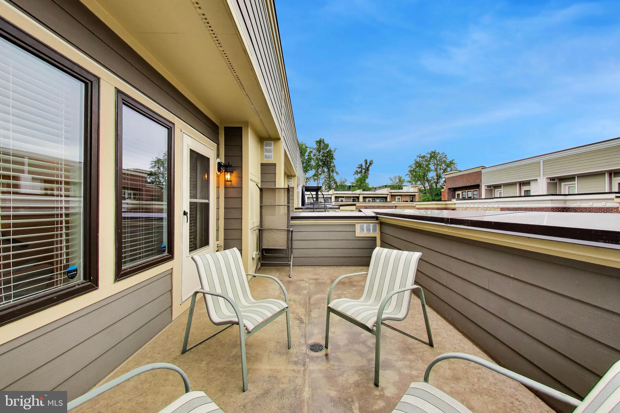 507 SILVER CLIPPER LANE