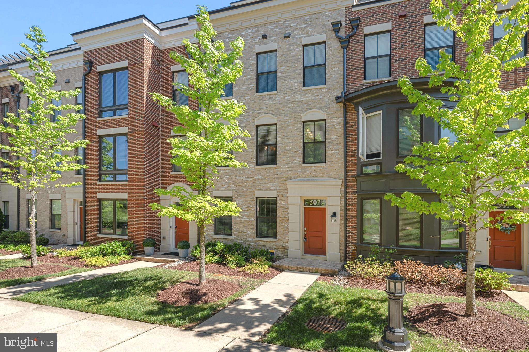 507 SILVER CLIPPER LANE