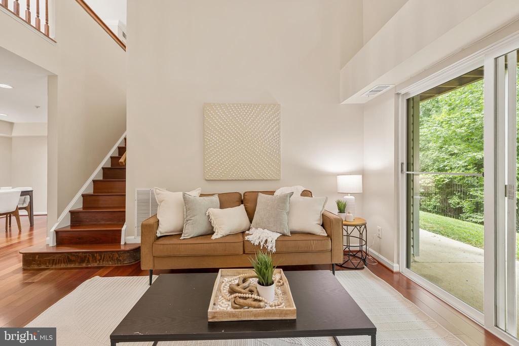 8682 DEVON HILLS DRIVE