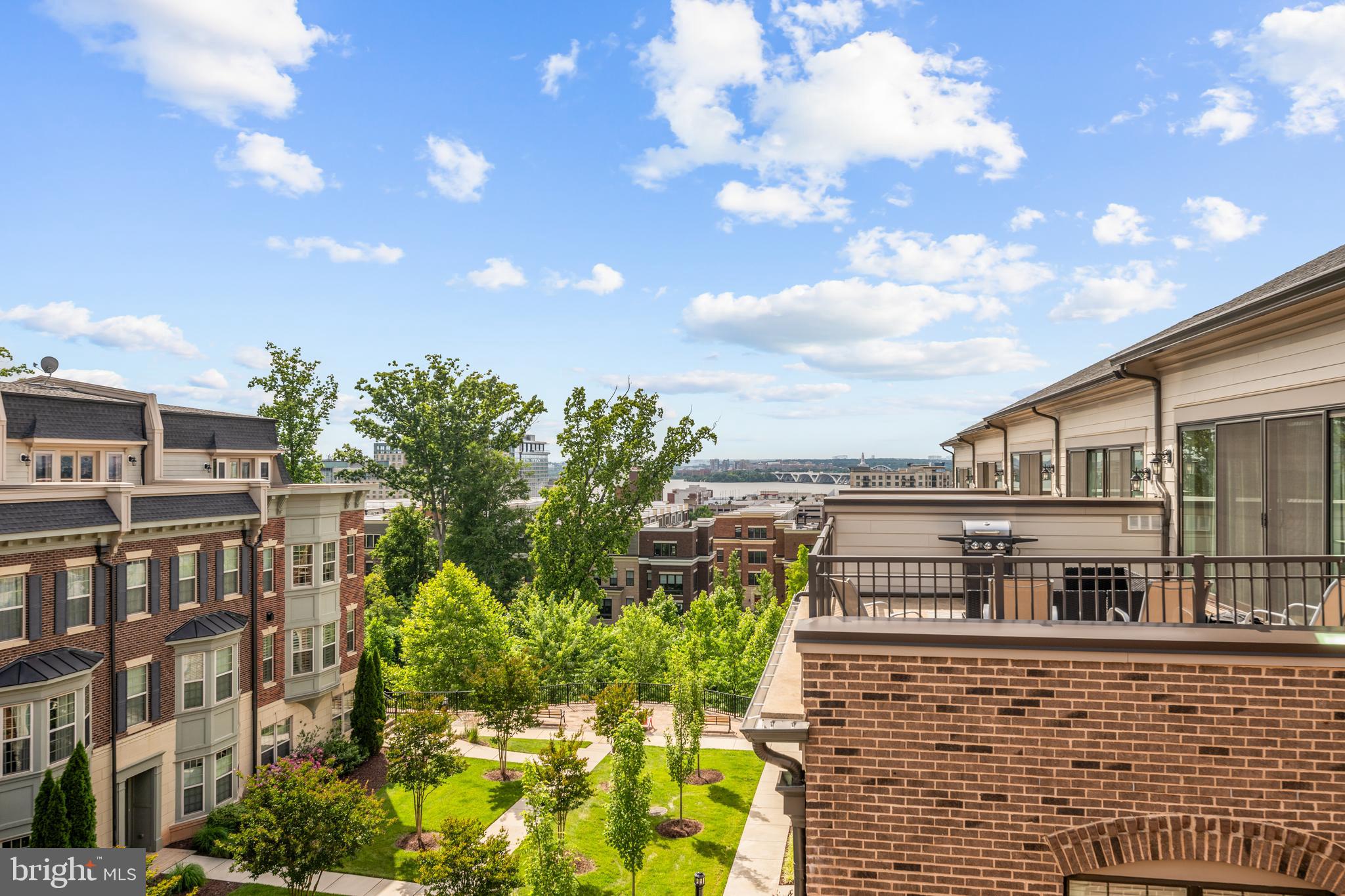 611 SKIFF WAY 621