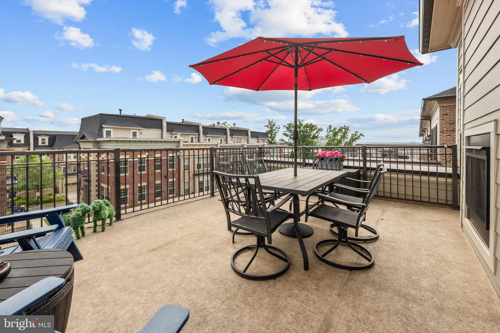 611 SKIFF WAY 621
