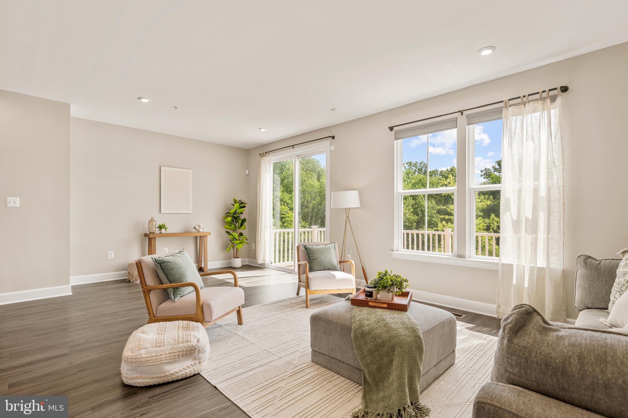 4 ALBANY PLACE
