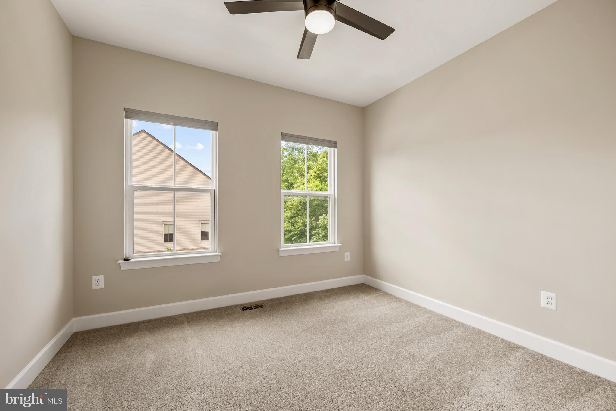 4 ALBANY PLACE