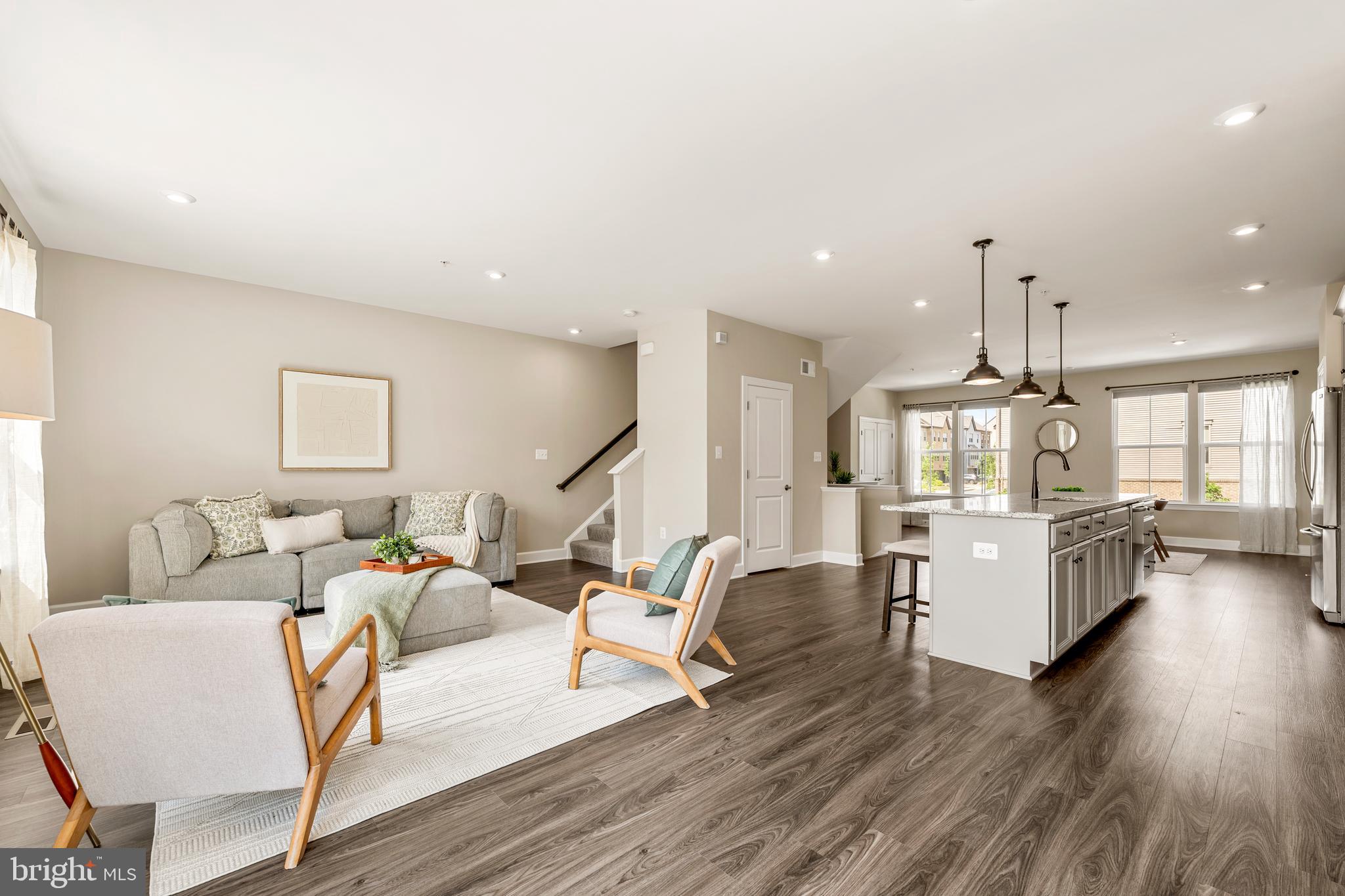 4 ALBANY PLACE
