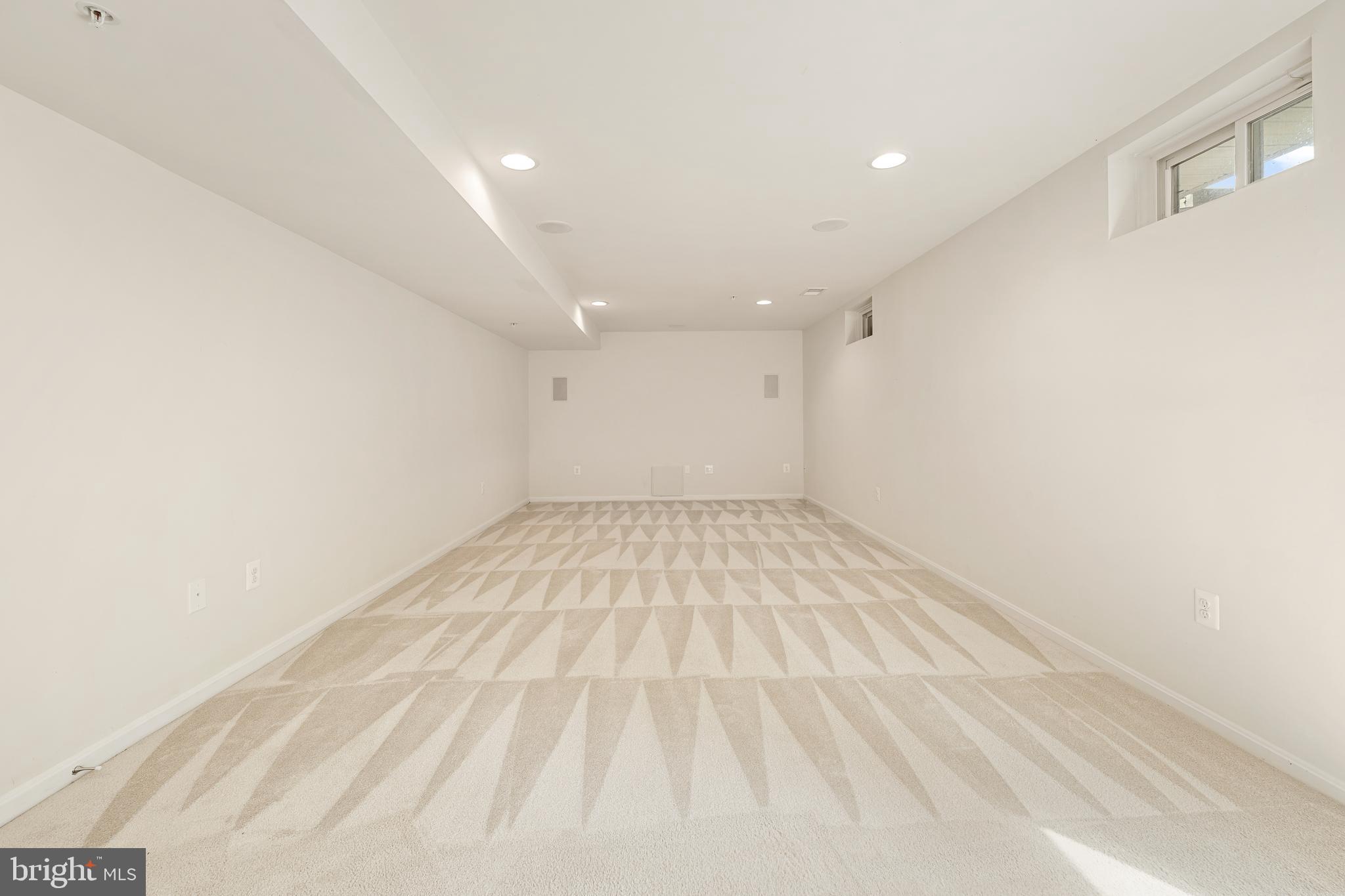 406 BRICKER DRIVE