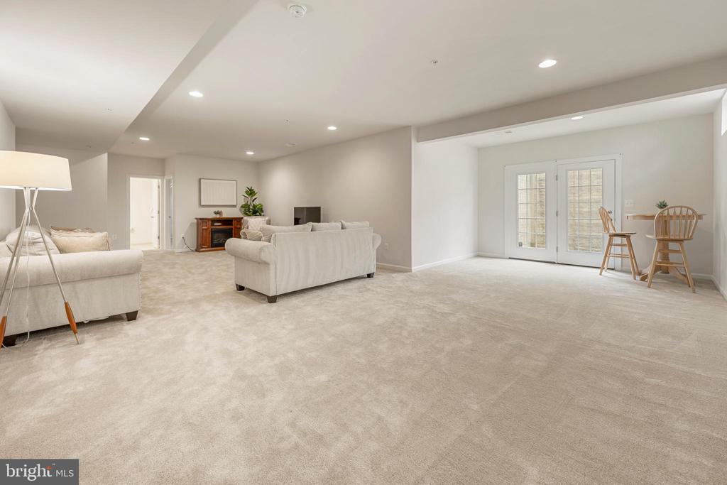 12605 BROUGHTON BLUFF