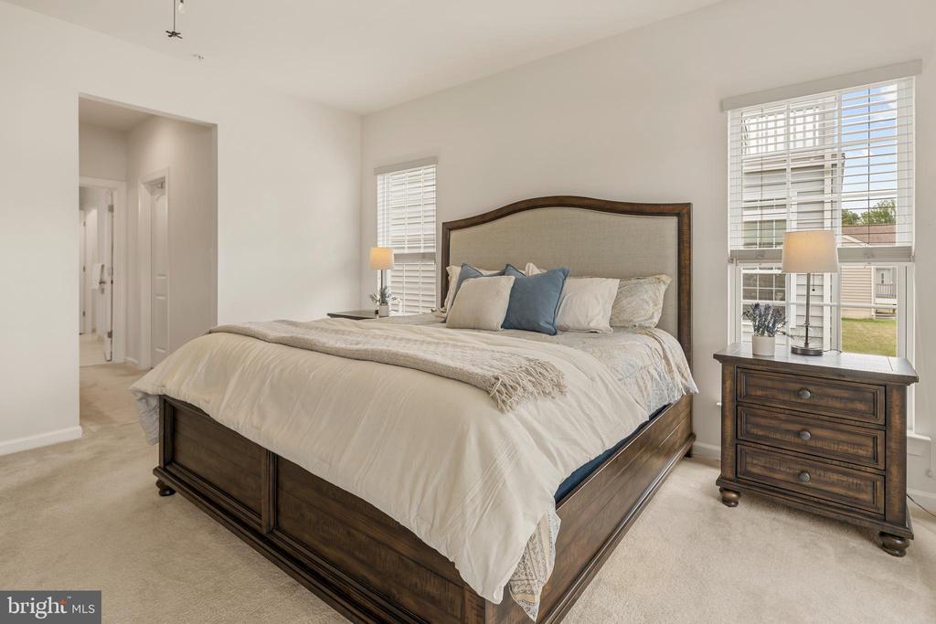 12605 BROUGHTON BLUFF