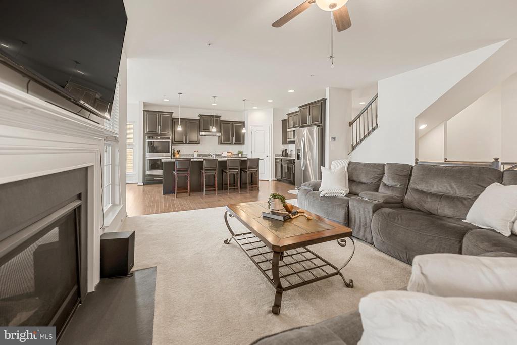 12605 BROUGHTON BLUFF