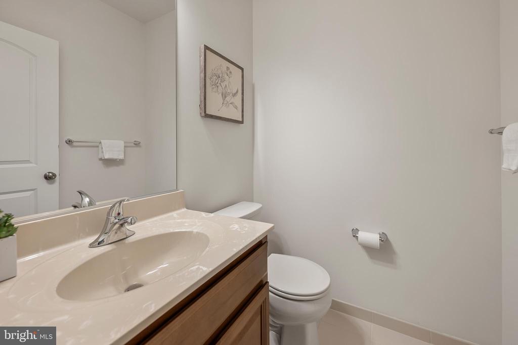 12605 BROUGHTON BLUFF