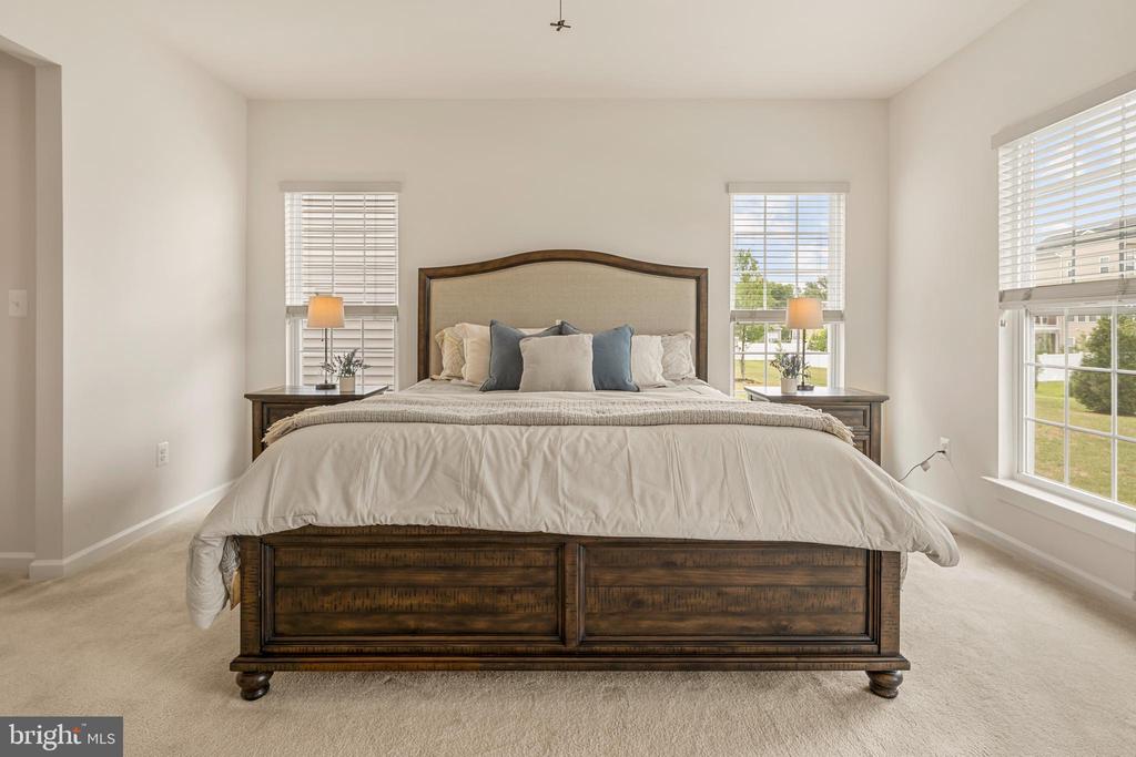 12605 BROUGHTON BLUFF