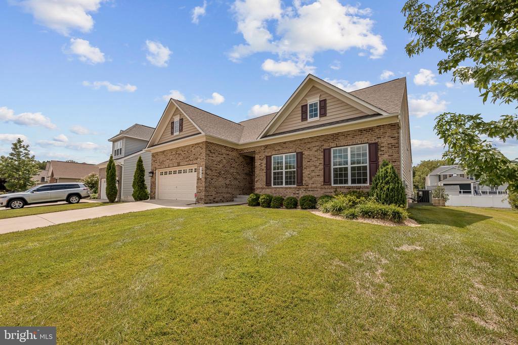 12605 BROUGHTON BLUFF