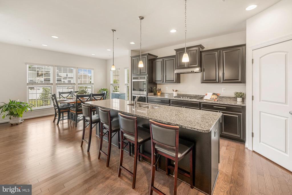 12605 BROUGHTON BLUFF