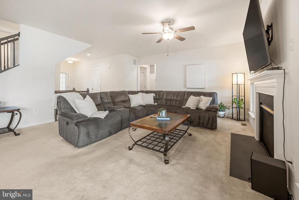 12605 BROUGHTON BLUFF