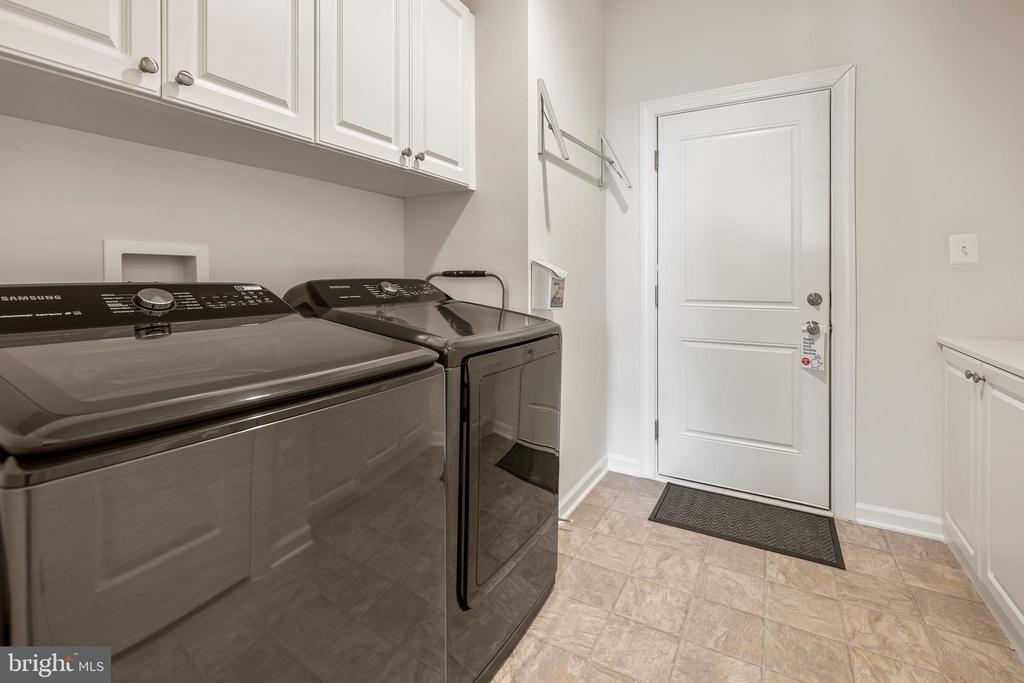 12605 BROUGHTON BLUFF