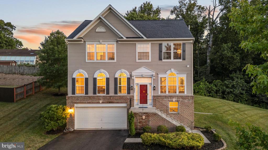 406 BRICKER DRIVE