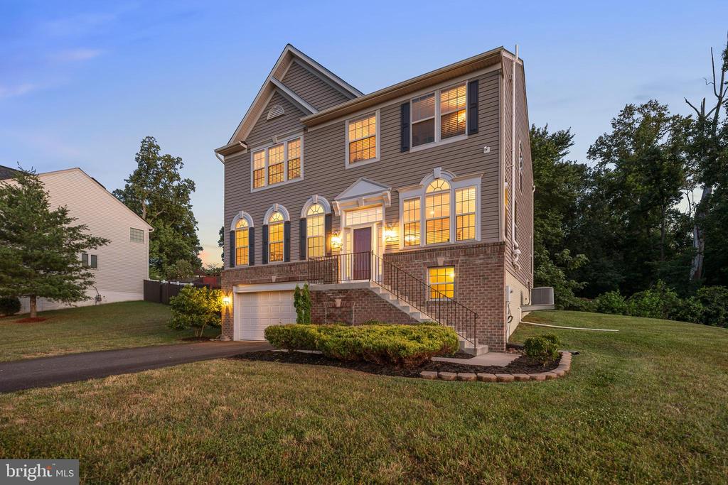 406 BRICKER DRIVE
