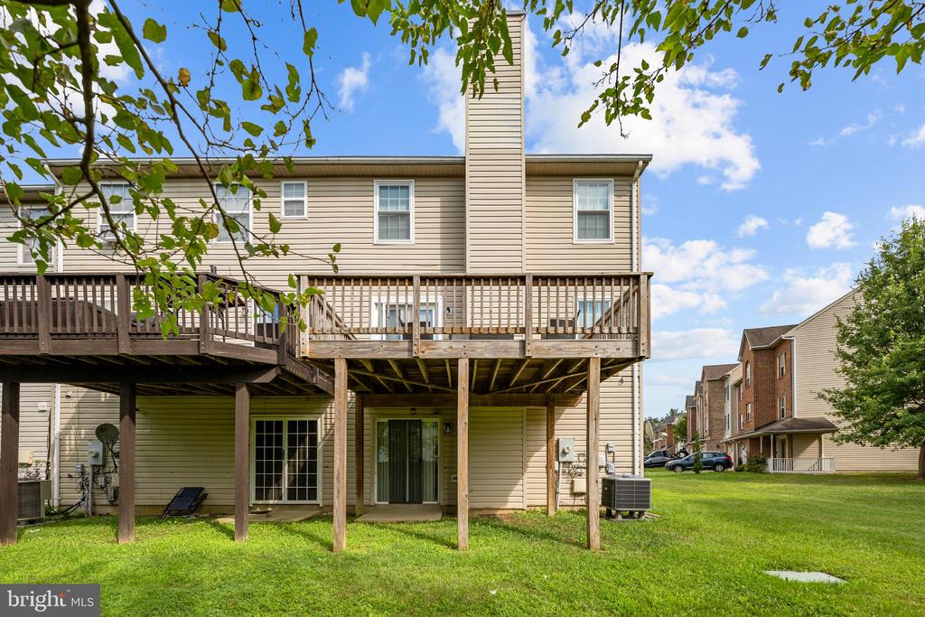 8819 HARDESTY DRIVE