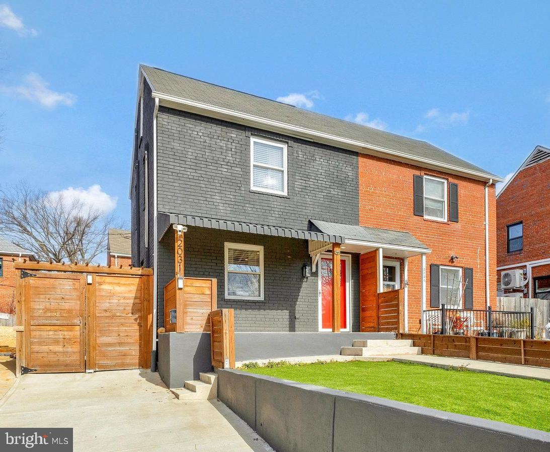 2031 20th Road N