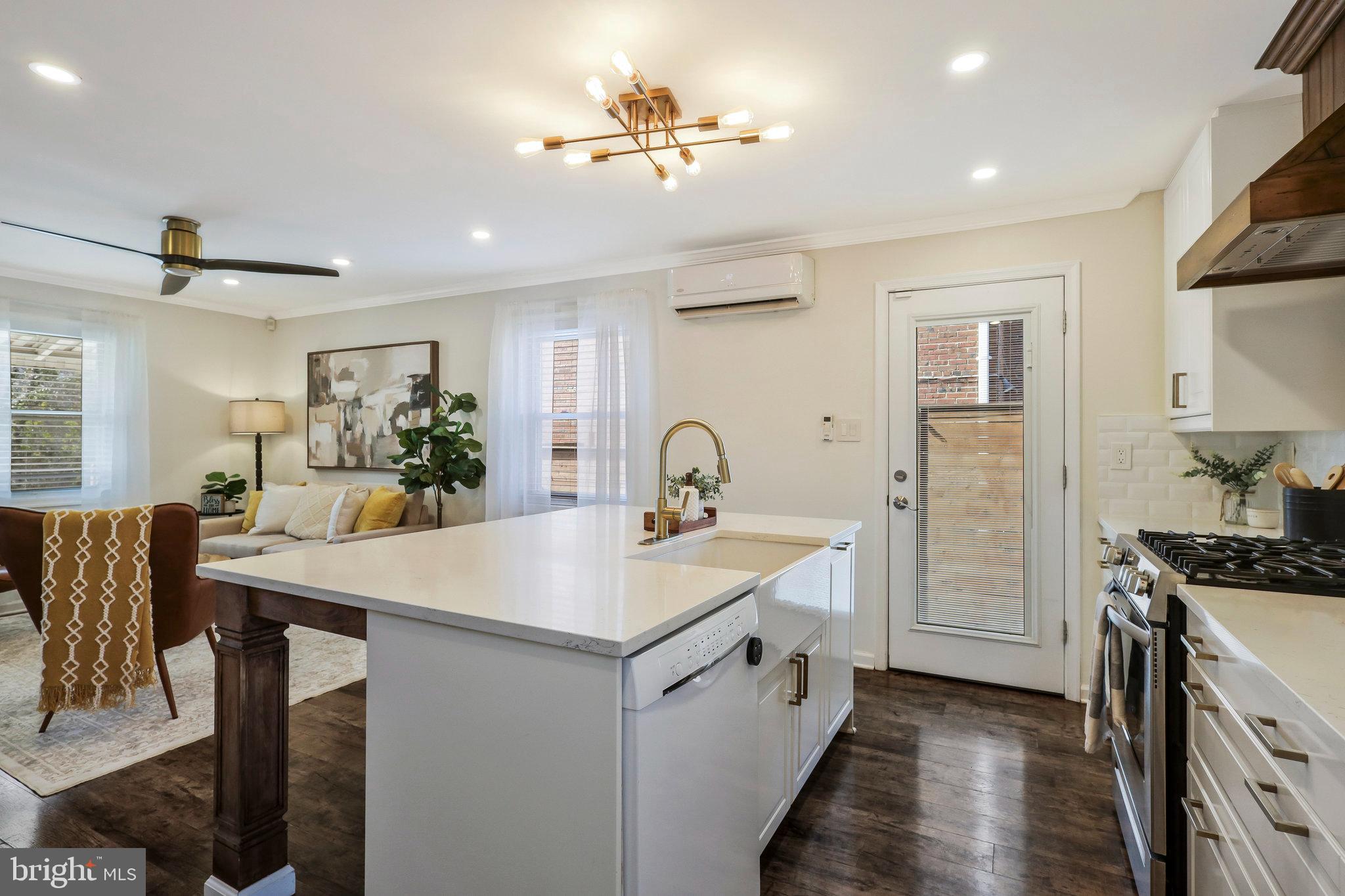 2031 20th Road N