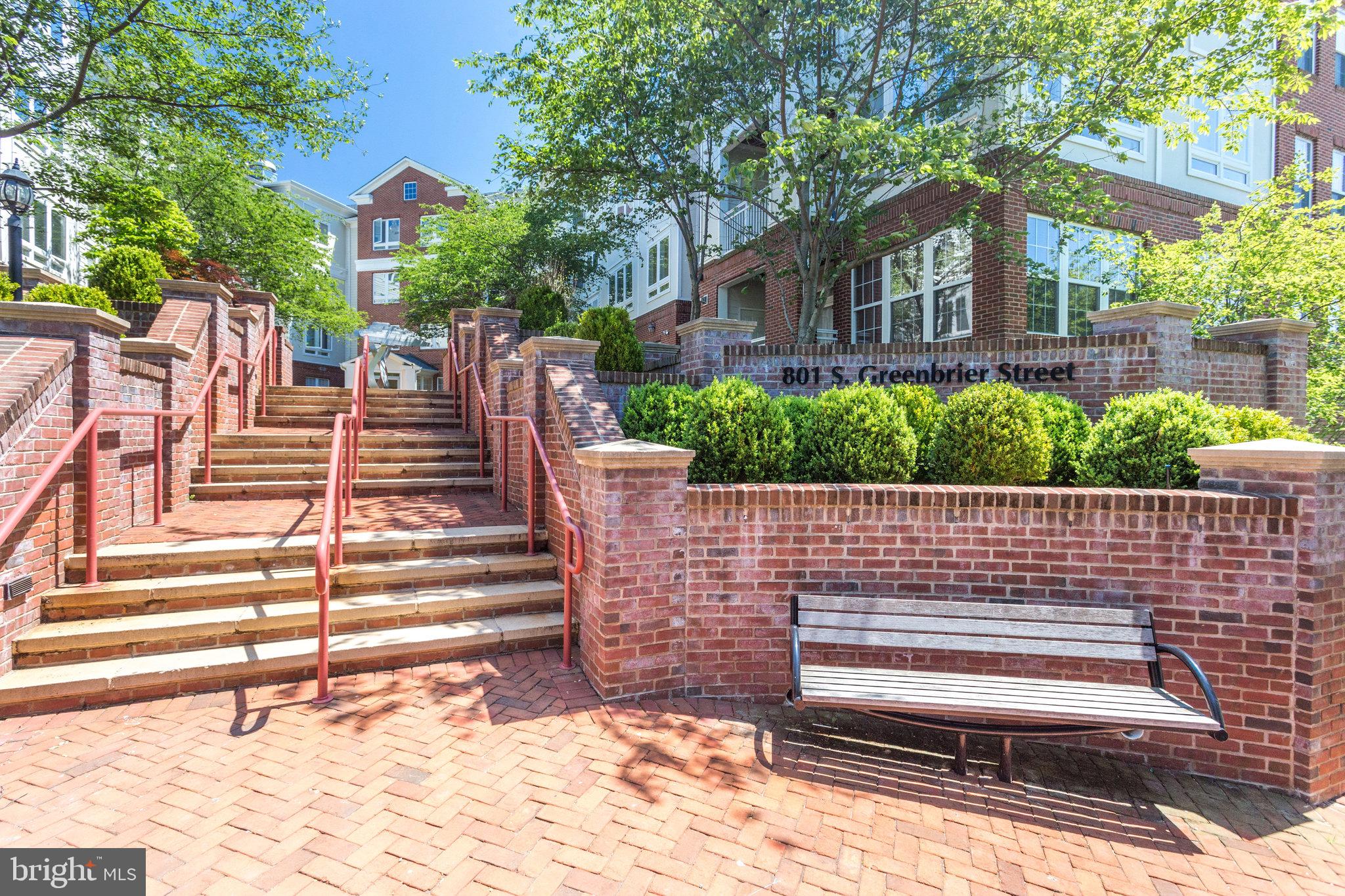 801 S Greenbrier St #413