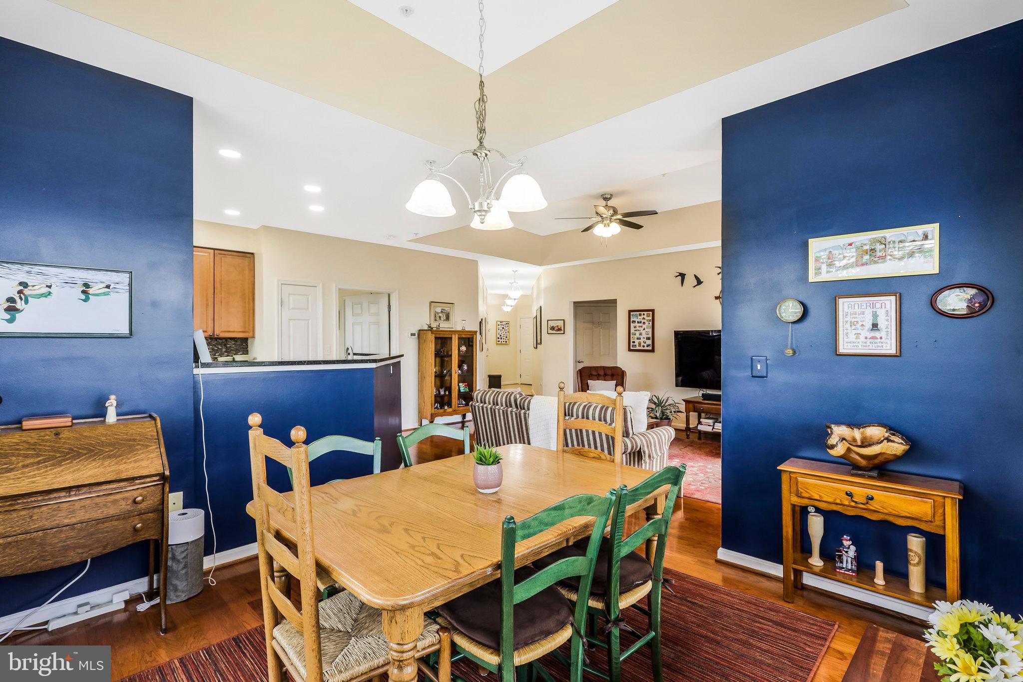 801 S Greenbrier St #413