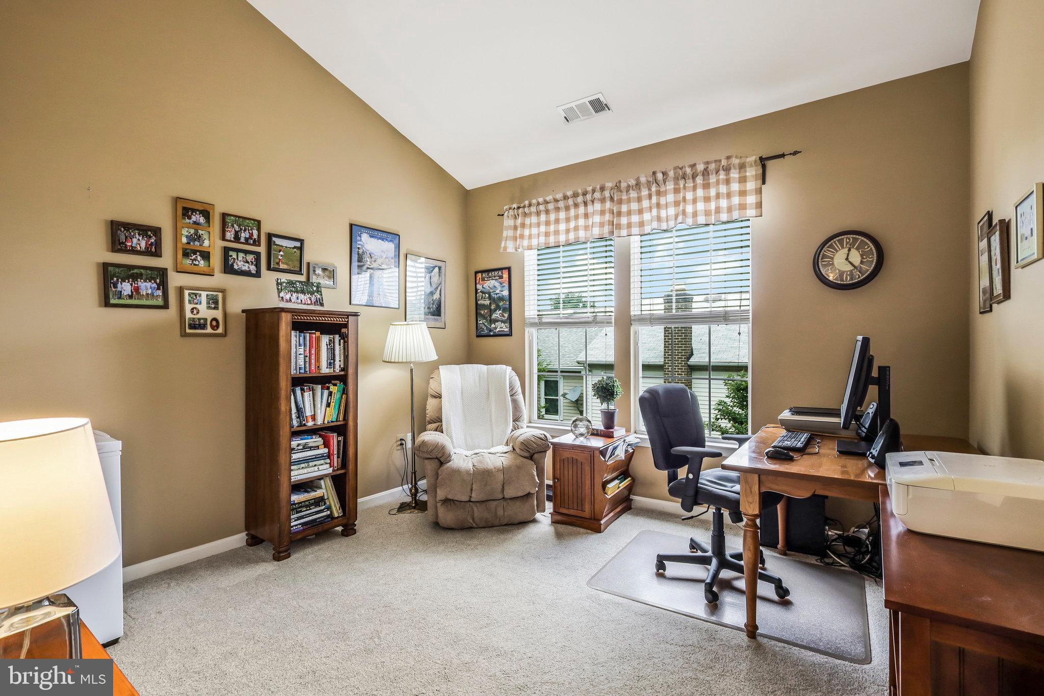 801 S Greenbrier St #413