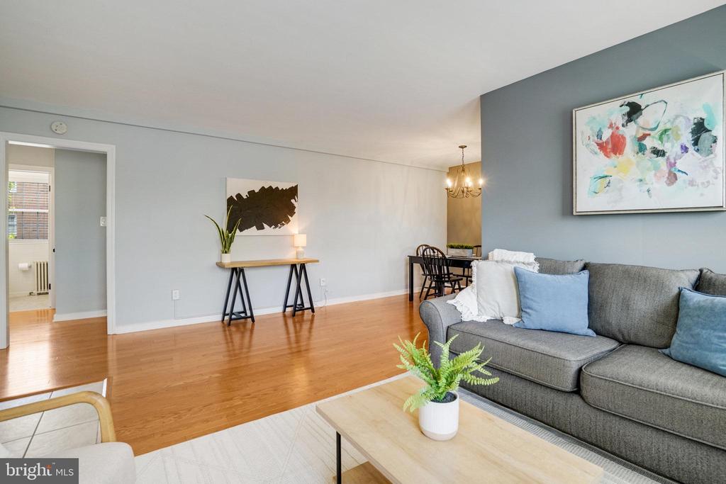 5010 Columbia Pike #4