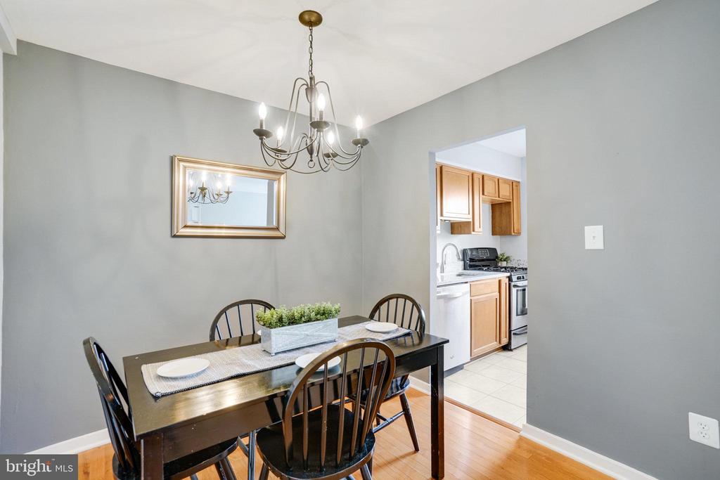 5010 Columbia Pike #4