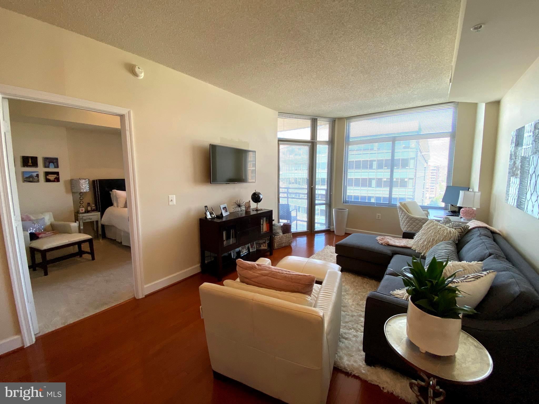 3600 S GLEBE RD #915W
