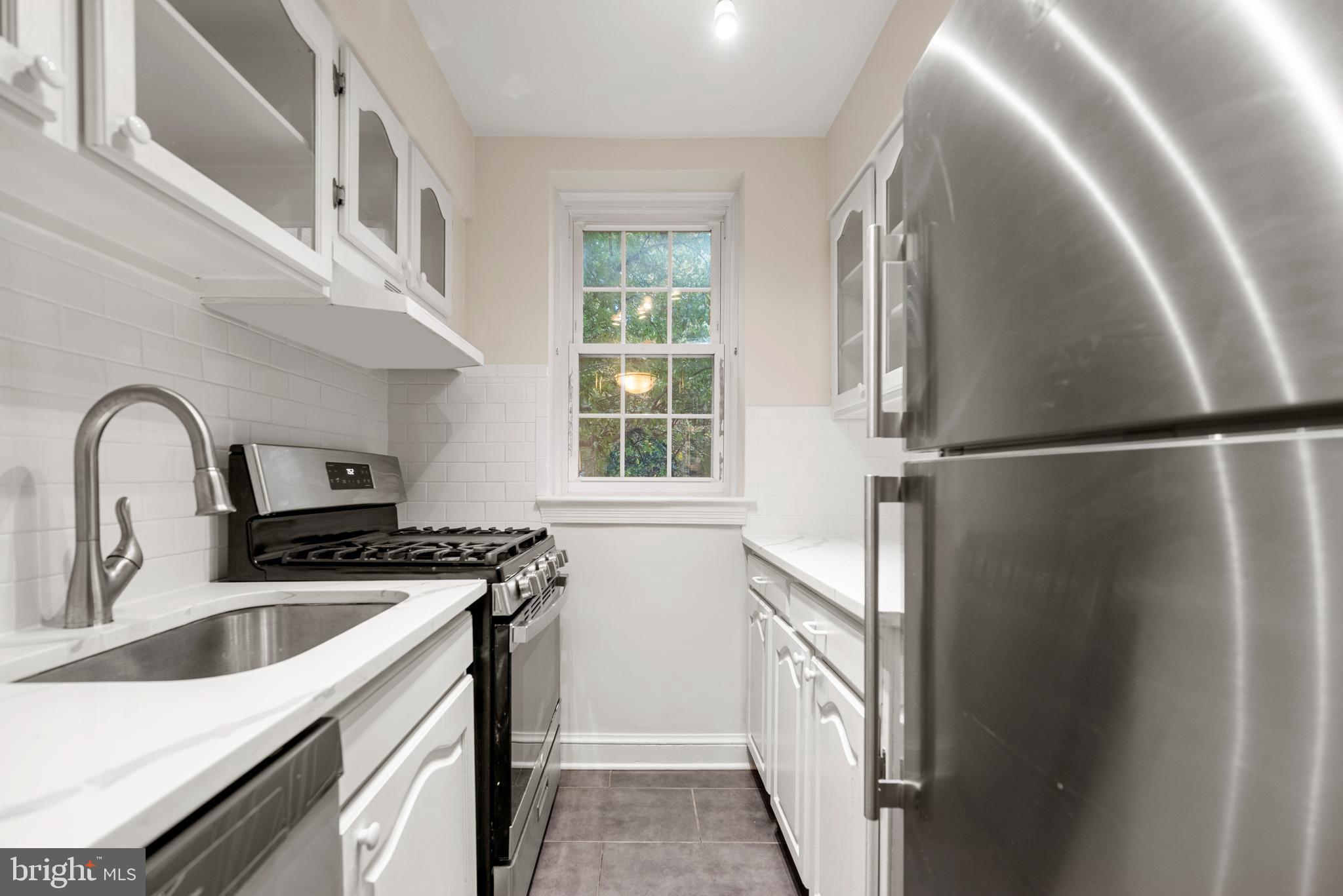 30 S OLD GLEBE ROAD 106-E