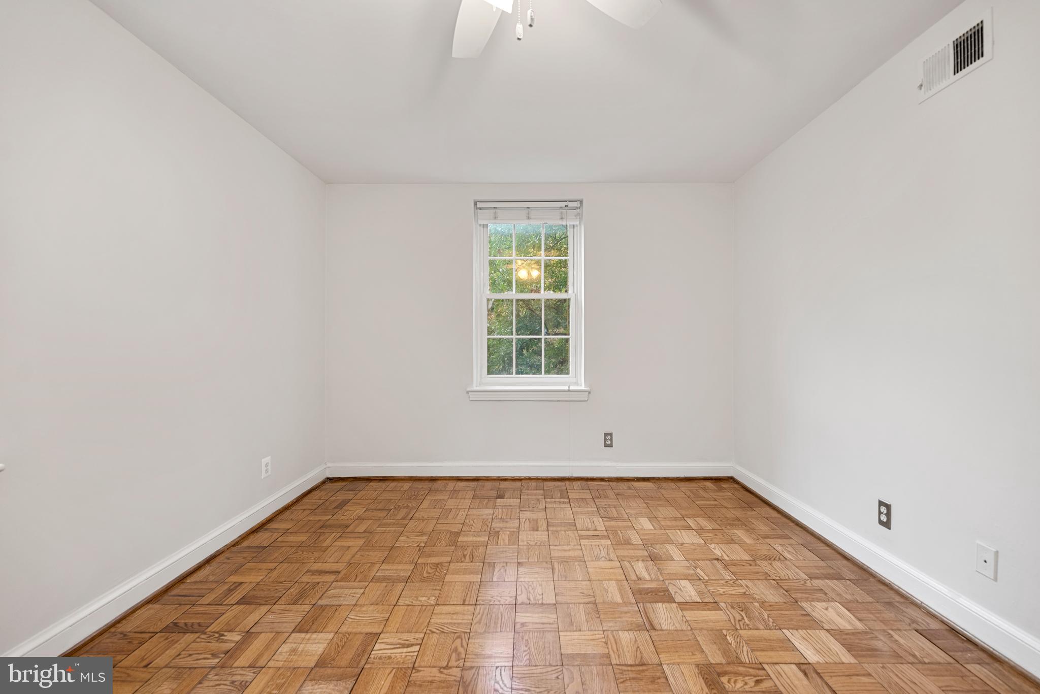 30 S OLD GLEBE ROAD 106-E