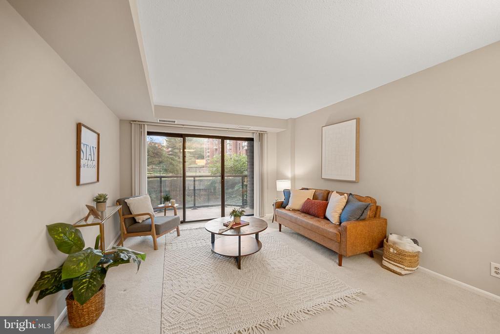 2100 LANGSTON BOULEVARD 112