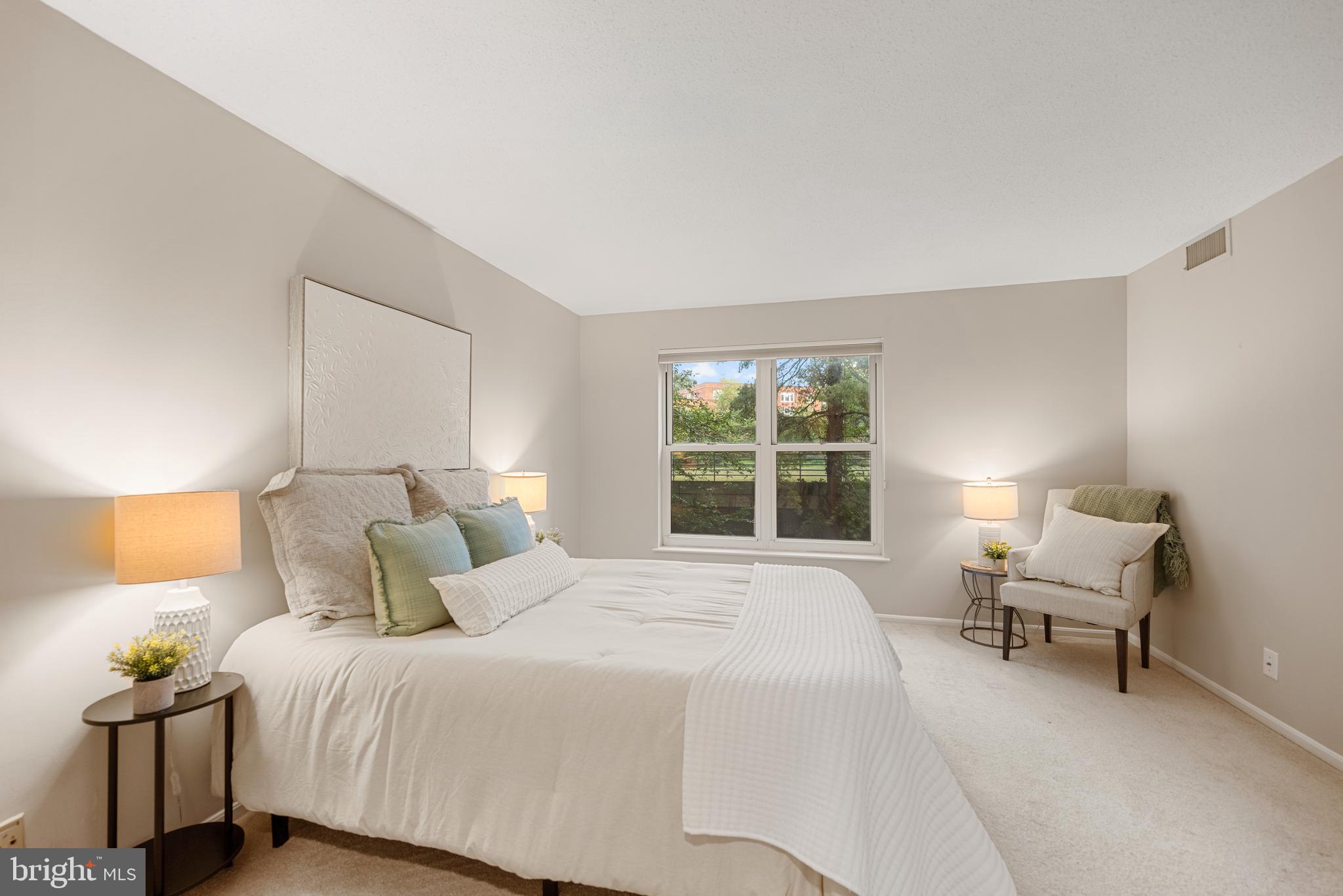 2100 LANGSTON BOULEVARD 112