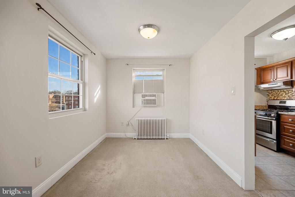 5310 8TH ROAD S 8