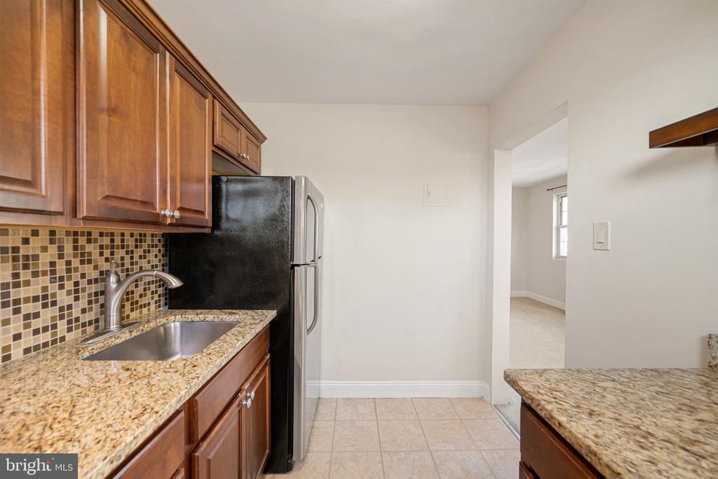 5310 8TH ROAD S 8