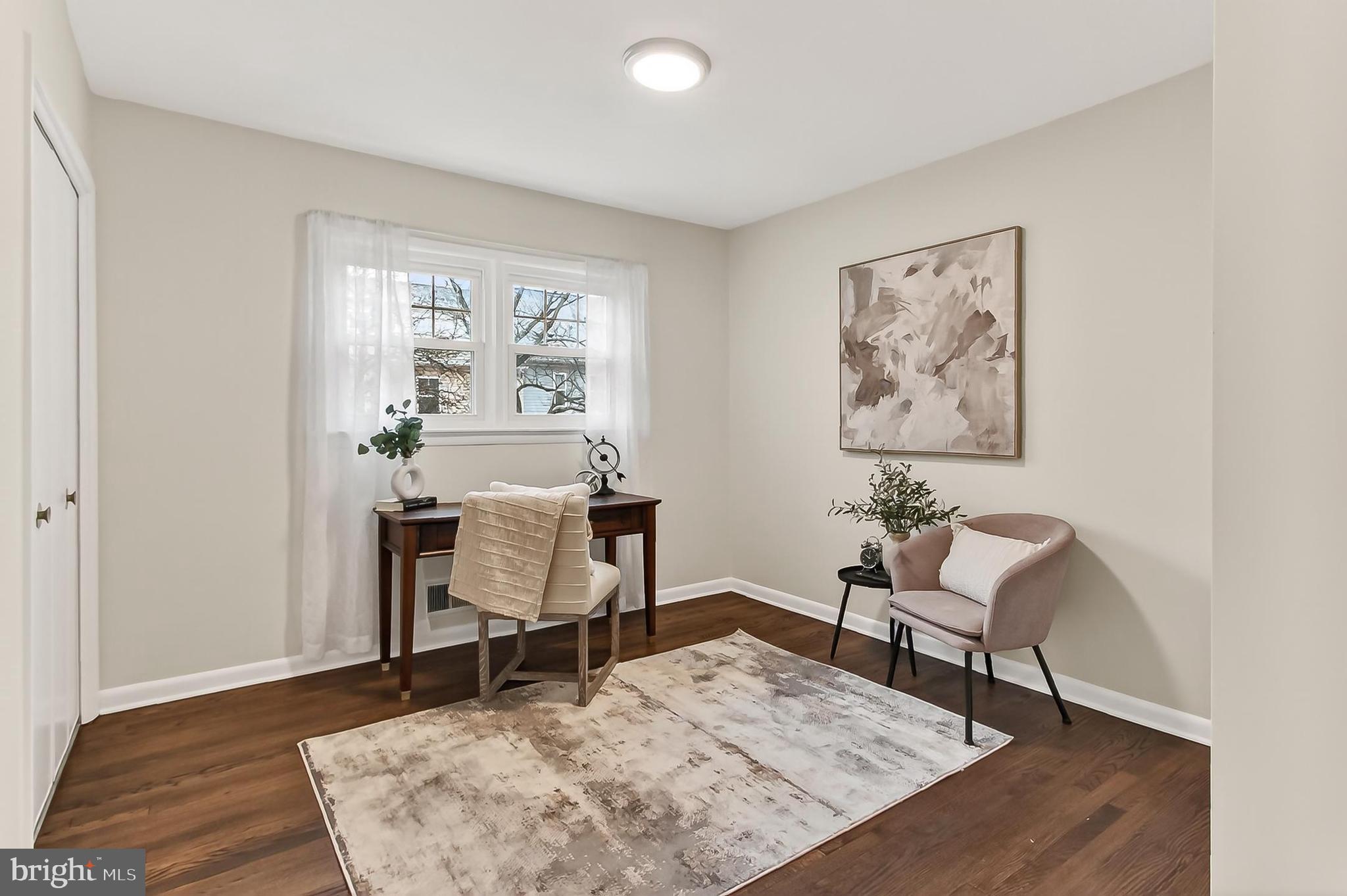 400 N MADISON STREET