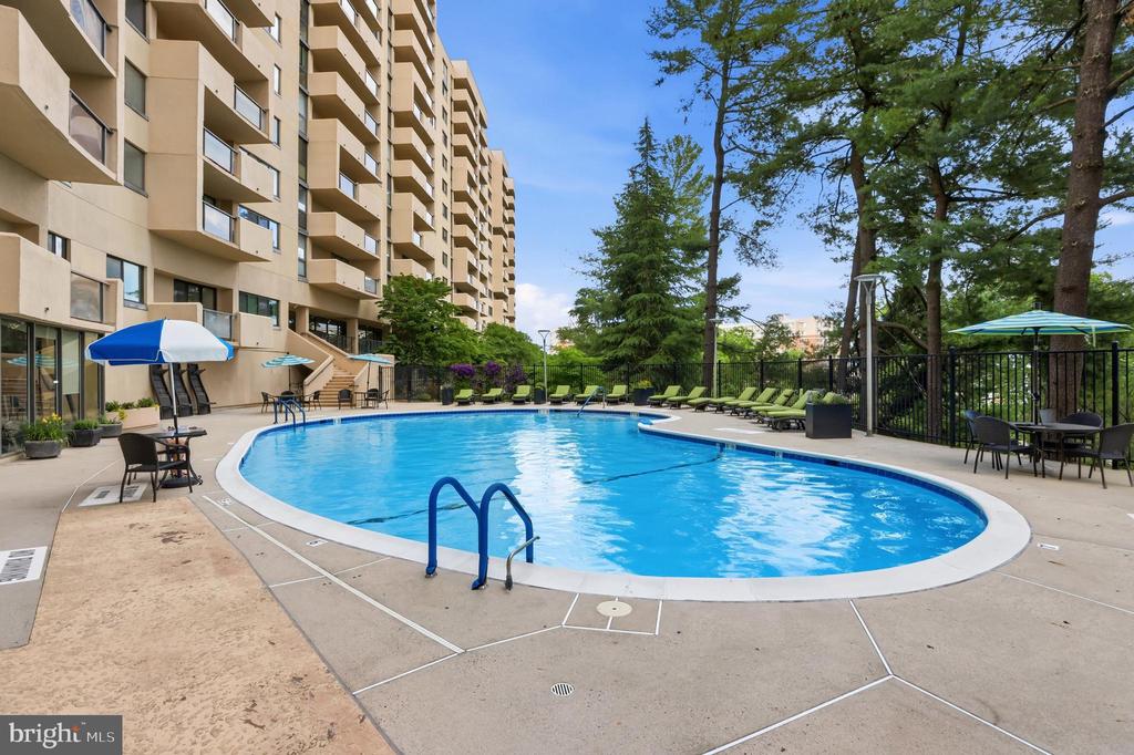 1101 S ARLINGTON RIDGE ROAD 710