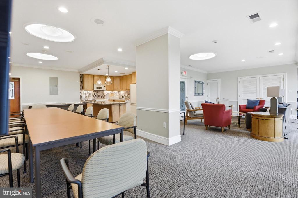 1101 S ARLINGTON RIDGE ROAD 710