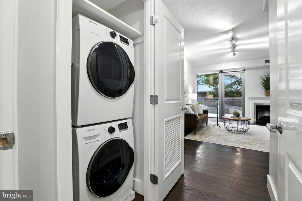 2001 15TH STREET N Unit: 111