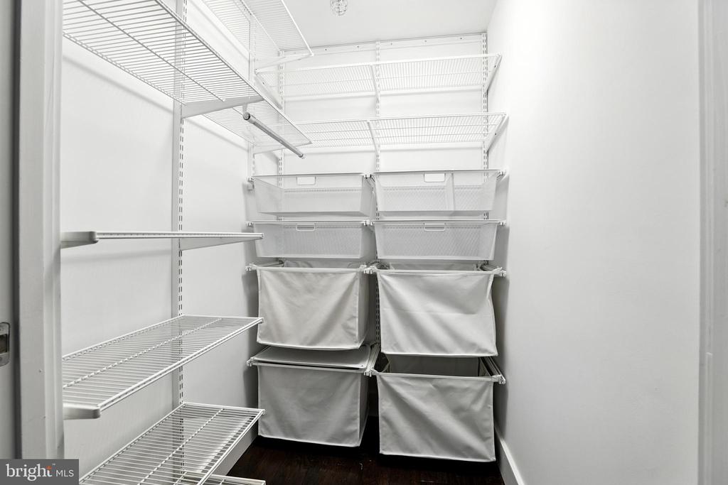 2001 15TH STREET N Unit: 111