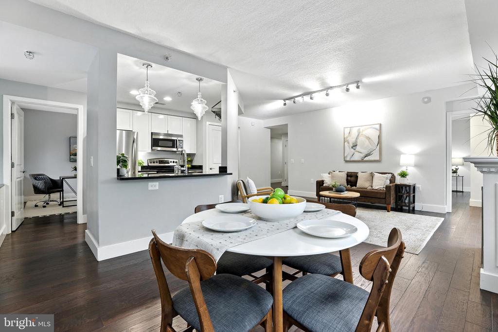 2001 15TH STREET N Unit: 111