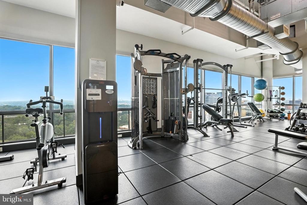 2001 15TH STREET N Unit: 111