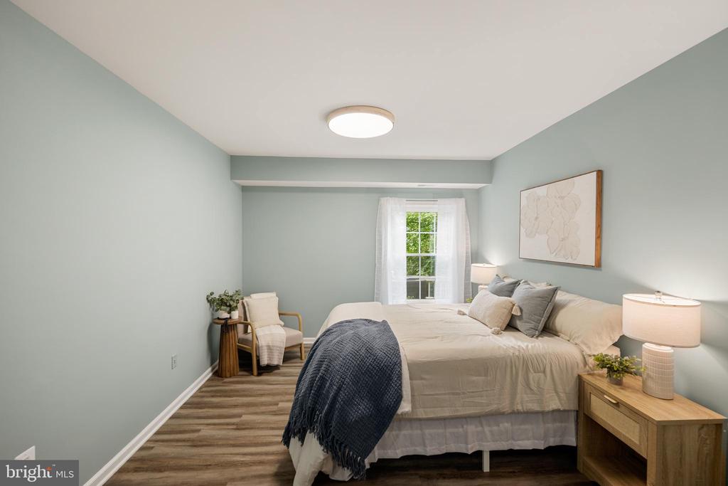 2811 S WOODROW STREET Unit: B