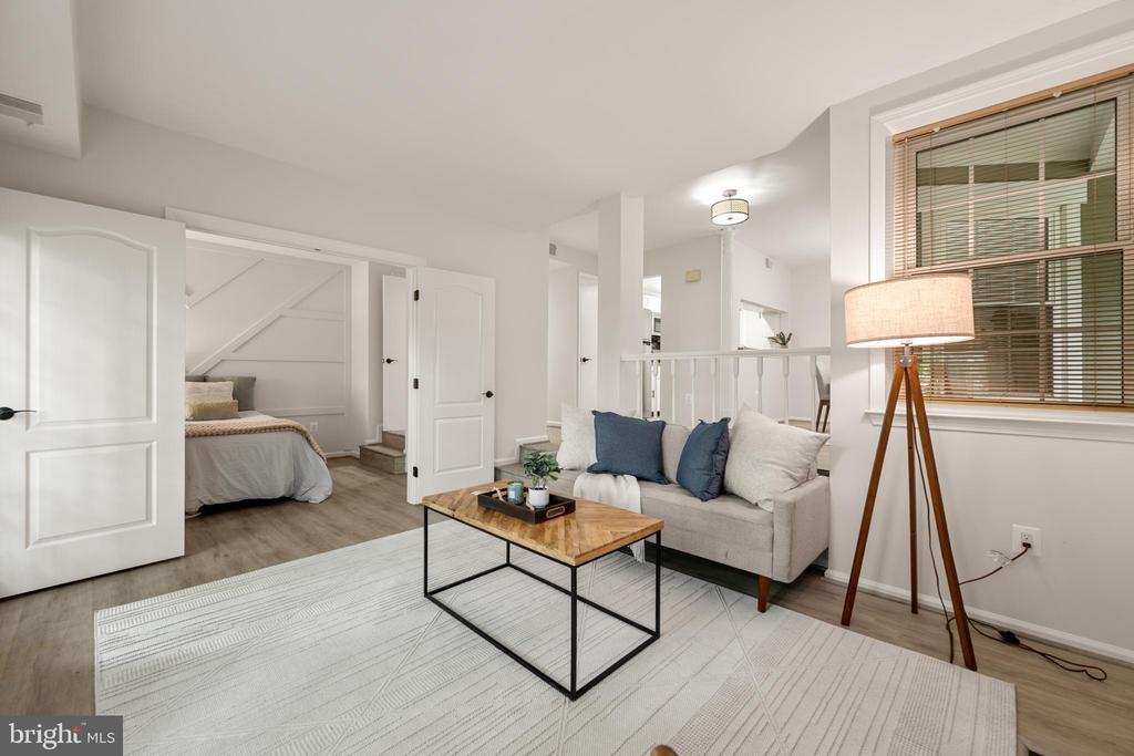 2811 S WOODROW STREET Unit: B
